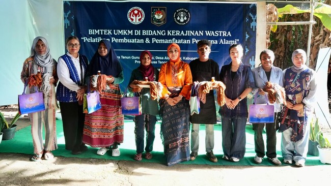 Dekranas Perkuat UMKM Alor Lewat Pelatihan Wastra, Dorong Produk Lokal Tembus Pasar Lebih Luas